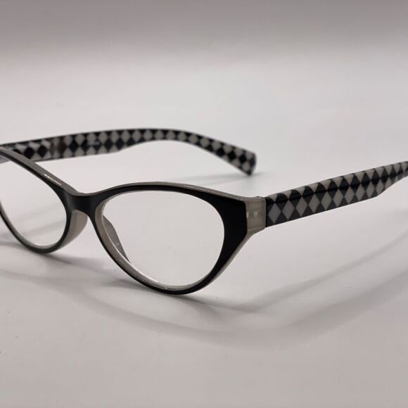 0018 Reading Glasses 2.50 Black and White Readers New - Picture 3 of 6